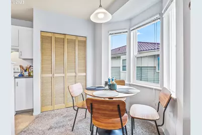 222 NW Uptown Ter, Portland, OR 97210 - Photo 7