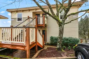 222 NW Uptown Terrace, Portland, OR 97210 - Photo 3