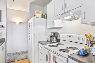 222 NW Uptown Terrace, Portland, OR 97210 - Photo 23