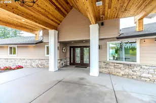 9700 SE Castle Ct, Damascus, OR 97089 - Photo 3