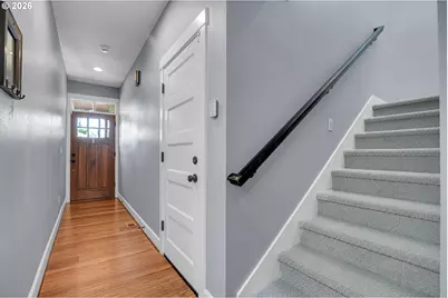 4214 NE 81st Ave, Portland, OR 97218 - Photo 3