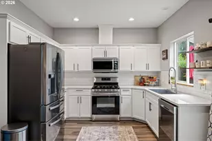 1620 Hamlet Ln, Eugene, OR 97402 - Photo 5