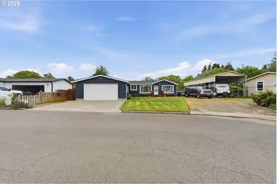 247 1st Ave, Coos Bay, OR 97420 - Photo 45