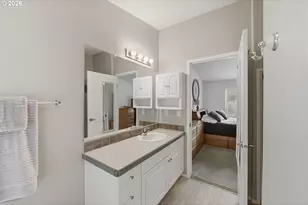 247 1st Ave, Coos Bay, OR 97420 - Photo 25
