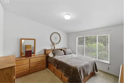 247 1st Ave, Coos Bay, OR 97420 - Photo 21
