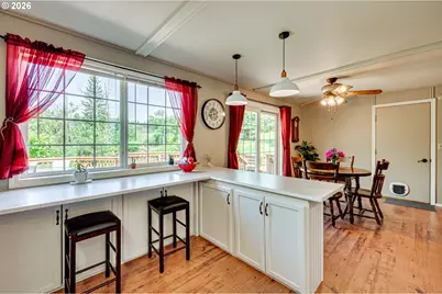 39508 SE 37th St, Washougal, WA 98671 - Photo 9