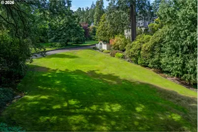 1905 S Greenwood Rd, Portland, OR 97219 - Photo 47