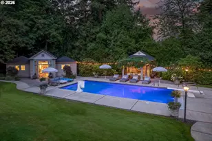 1905 S Greenwood Rd, Portland, OR 97219 - Photo 3