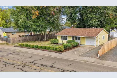 703 E 5th St, Molalla, OR 97038 - Photo 5