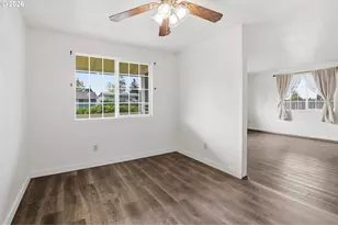703 E 5th St, Molalla, OR 97038 - Photo 17