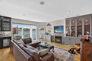 2630 N Hayden Island Dr, Portland, OR 97217 - Photo 9
