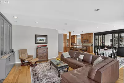 2630 N Hayden Island Dr #18, Portland, OR 97217 - Photo 11
