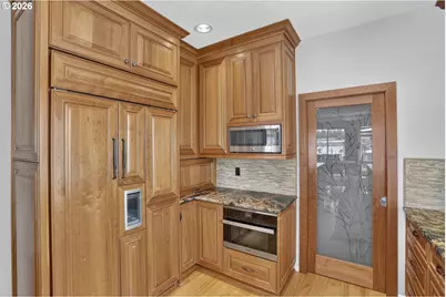 2630 N Hayden Island Dr #18, Portland, OR 97217 - Photo 19