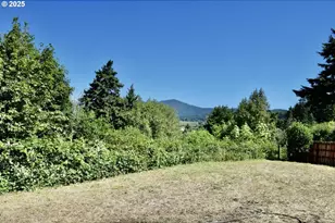 30312 Hummingbird Hill Rd, Gold Beach, OR 97444 - Photo 9