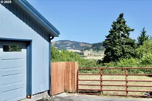 30312 Hummingbird Hill Rd, Gold Beach, OR 97444 - Photo 5