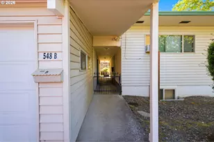 548 NW 18th St, McMinnville, OR 97128 - Photo 5