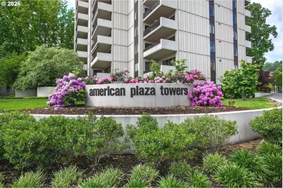 2211 SW 1st Ave #206, Portland, OR 97201 - Photo 1