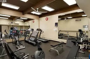 2211 SW 1st Ave, Portland, OR 97201 - Photo 15