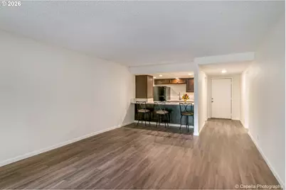 2211 SW 1st Ave #206, Portland, OR 97201 - Photo 5