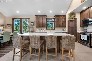 1024 SW Pine Dr, Warrenton, OR 97146 - Photo 5