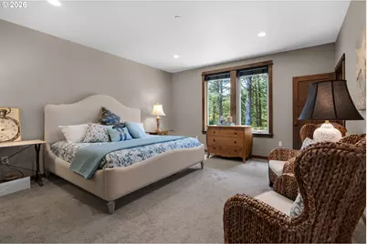 1024 SW Pine Dr, Warrenton, OR 97146 - Photo 13