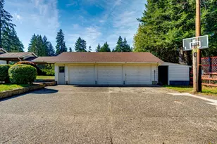 3015 S Parkway Ave, Battle Ground, WA 98604 - Photo 5