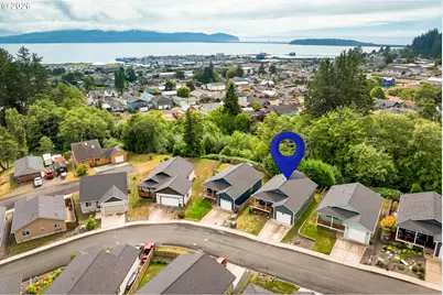609 Vine Maple Ln, Garibaldi, OR 97118 - Photo 5