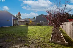 1010 Raechel Rd, Lakeside, OR 97449 - Photo 9