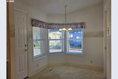 15768 SE Powell Blvd #28, Portland, OR 97236 - Photo 11