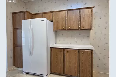 15768 SE Powell Blvd #28, Portland, OR 97236 - Photo 17