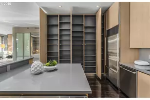 420 NW 11th Ave, Portland, OR 97209 - Photo 15