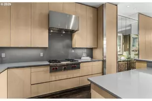 420 NW 11th Ave, Portland, OR 97209 - Photo 13