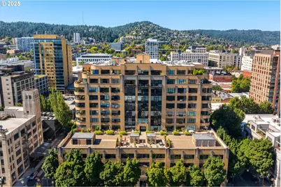 420 NW 11th Ave #1105, Portland, OR 97209 - Photo 3