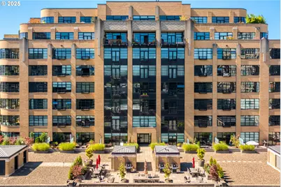 420 NW 11th Ave #1105, Portland, OR 97209 - Photo 47