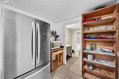 352 NE Polk Station Rd, Dallas, OR 97338 - Photo 13