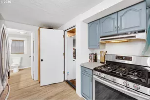 352 NE Polk Station Rd, Dallas, OR 97338 - Photo 15