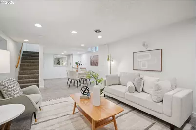 11851 SE Madison St, Portland, OR 97216 - Photo 23