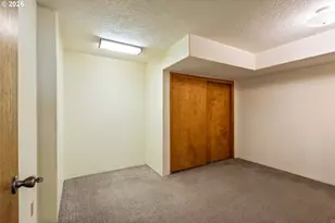 896 SE Dover Ln, Madras, OR 97741 - Photo 27