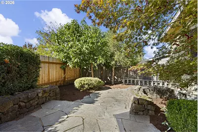 2092 Four Oak Grange Rd, Eugene, OR 97405 - Photo 21