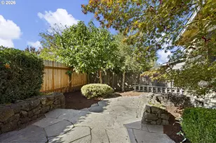 2092 Four Oak Grange Rd, Eugene, OR 97405 - Photo 21