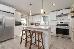 1220 10th St, Oregon City, OR 97045 - Photo 5