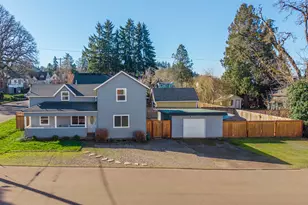 1220 10th St, Oregon City, OR 97045 - Photo 3