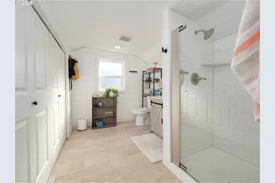 1220 10th St, Oregon City, OR 97045 - Photo 31