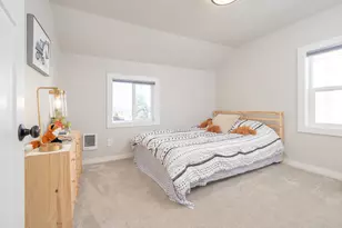 1220 10th St, Oregon City, OR 97045 - Photo 37