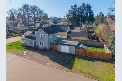 1220 10th St, Oregon City, OR 97045 - Photo 1