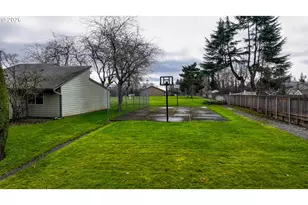 13414 NW Indian Spring Dr, Vancouver, WA 98685 - Photo 35