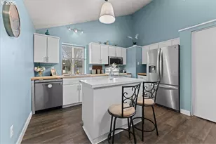 13414 NW Indian Spring Dr, Vancouver, WA 98685 - Photo 11