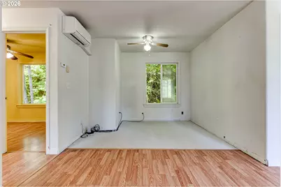 667 Kamapheema Pl, Eugene, OR 97405 - Photo 27