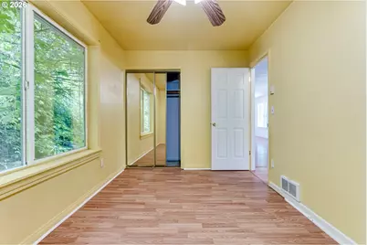 667 Kamapheema Pl, Eugene, OR 97405 - Photo 23