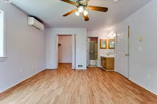 667 Kamapheema Pl, Eugene, OR 97405 - Photo 17